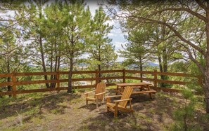 Private chairs and picnic table