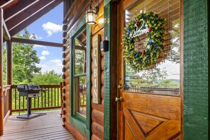 Welcome sign at Bear Sunrise