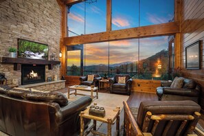 black-bear-and-biscuits-lodge-twilights-16