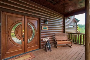 Front porch at Majestic Views, a 3 bedroom cabin rental located in Pigeon Forge