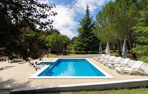 pool