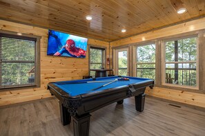 Spielezimmer