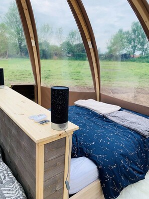 Wigwam Bed and Bourgogne 4