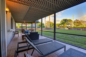 Screened Patio | Keyless Entry