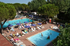 Holiday Home Swimming Pool