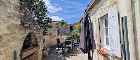 Terrasse et barbecue privatifs