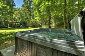 The ideal spot to relax and enjoy the atmosphere of the North GA Mountains