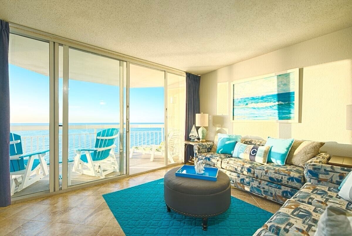 Rising Tides Properties Condo 1510