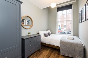 Canning Quarters, Liverpool - Host & Stay