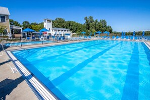 Resort Pool