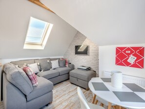 Open plan living space | Rose Cottage, Peldon