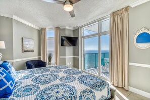 Amazing Gulf Views from the Master Bedroom with En-suite.  King luxury Bed