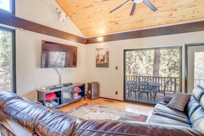 Living Room | Smart TVs | Central Heating | Window A/C Units