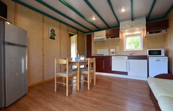 Meriva - Mobil home 3 personnes (01)
