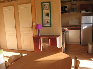 Meriva - Mobil home 4 personnes  (04)