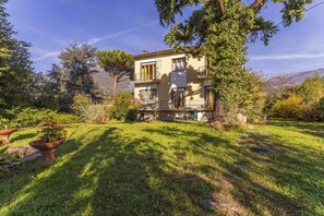 Autumn, Building Exterior, Garden, Spring, Summer