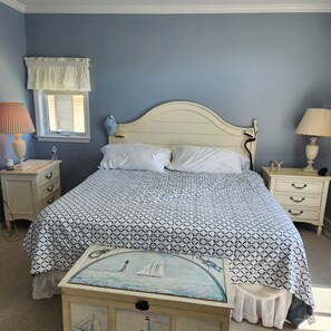 Master BR with King bed, Smart TV, 2 walk in closets, ensure Master bath