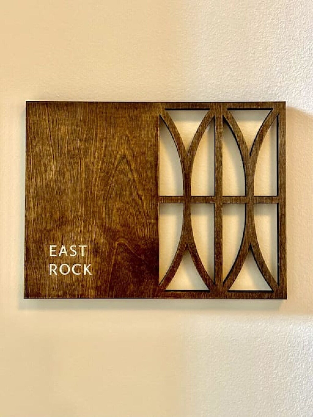 East Rock Co.Housenhv