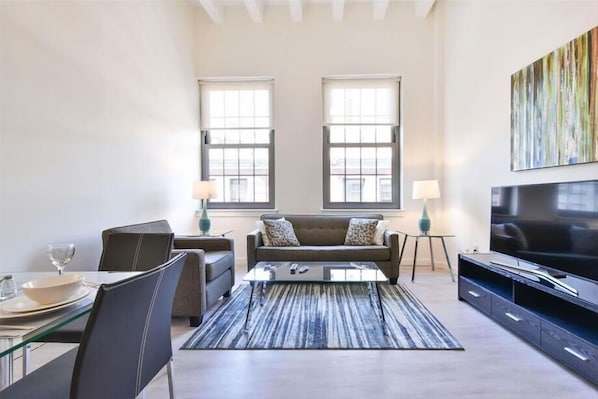 Downtown/South End Boston 2 Bedroom Living Room