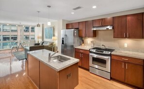 Downtown Washington 1 Bedroom Kitchen
