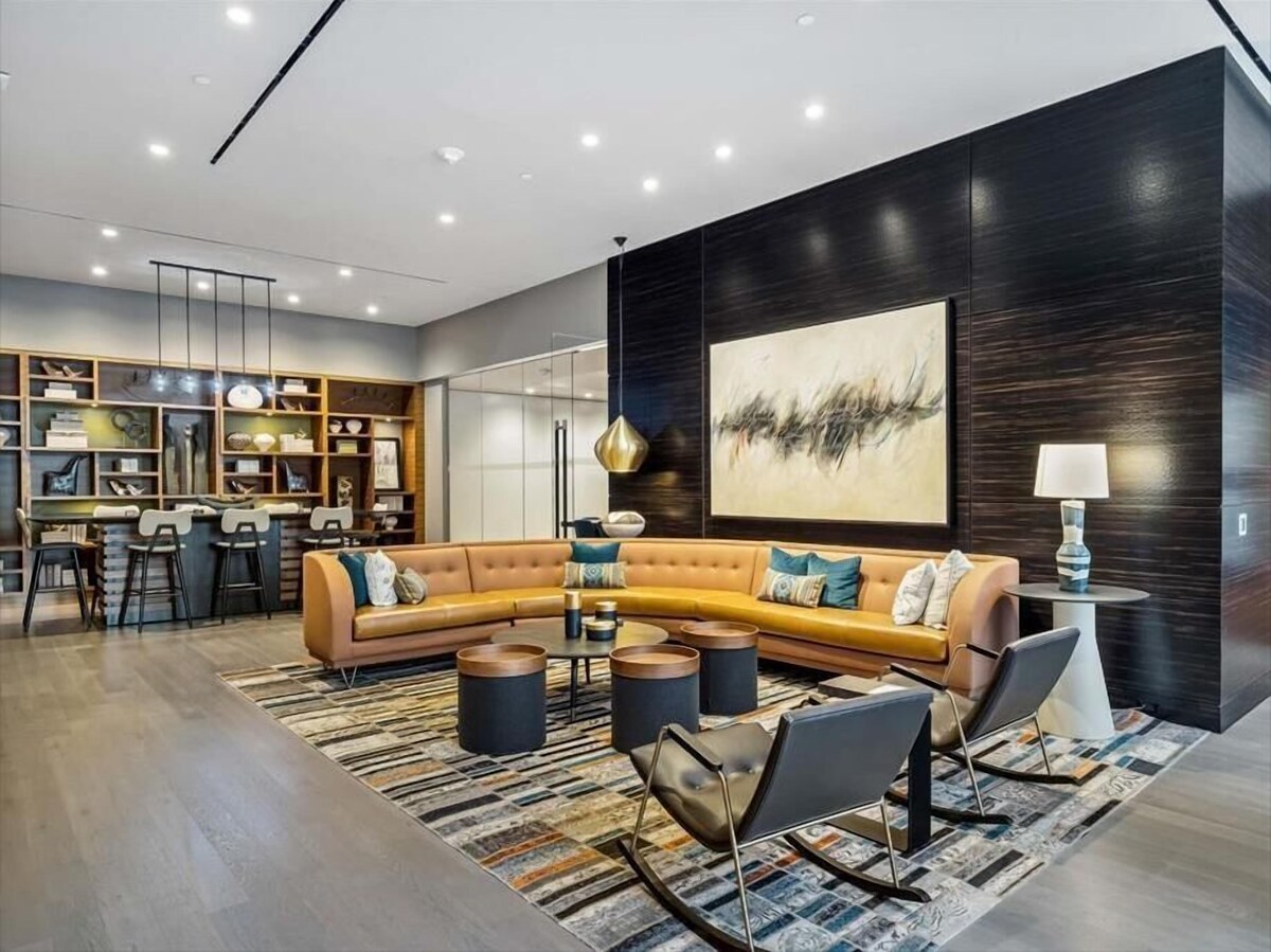 Steps from Lake Fairfax Park | Fireplace Lounge
