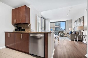 Jersey City 2 Bedroom Kitchen