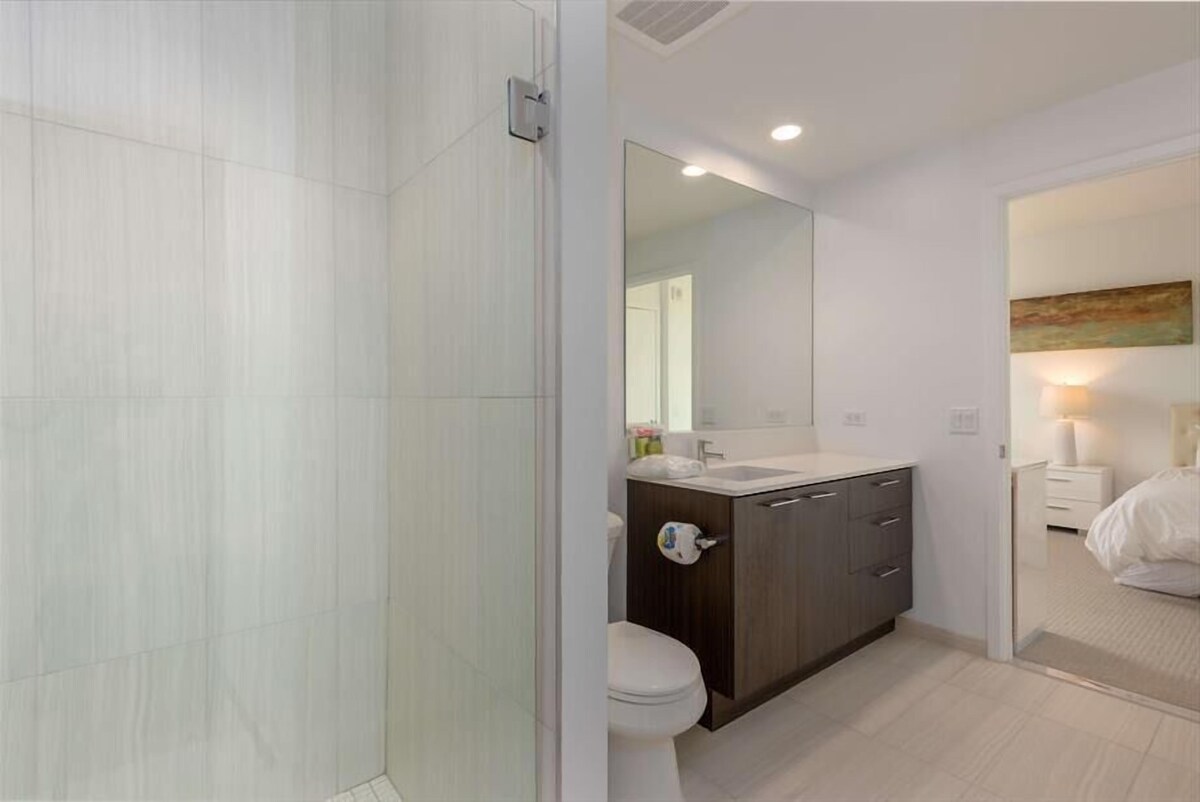 Heart of Reston Town Center | Fully Furnished | nr IAD