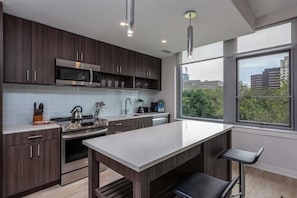 South Arlington Arlington 2 Bedroom Kitchen