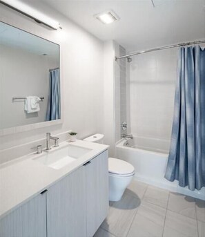 South Arlington Arlington 1 Bedroom Bathroom
