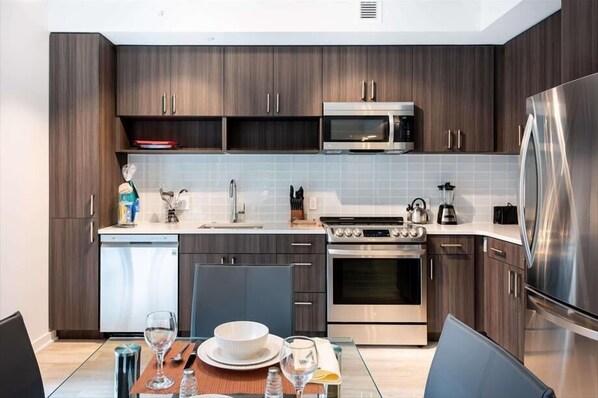 South Arlington Arlington 1 Bedroom Kitchen