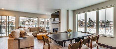 Silverthorne Vacation Rental | 4BR | 3.5BA | 2,265 Sq Ft | Access Only By Stairs