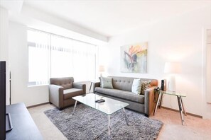 Cambridge 1 Bedroom Living Room