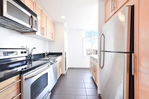 Cambridge 2 Bedroom Kitchen