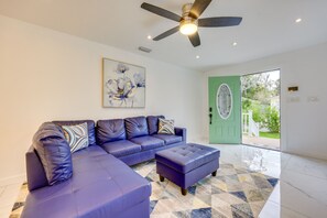 Living Room | Main Floor | Smart TV | Ceiling Fan