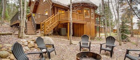 McCall Vacation Rental | 4BR | 3.5BA | 2,716 Sq Ft | Step-Free Entry via Garage