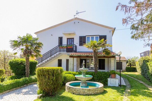 Holiday Home Exterior [summer]