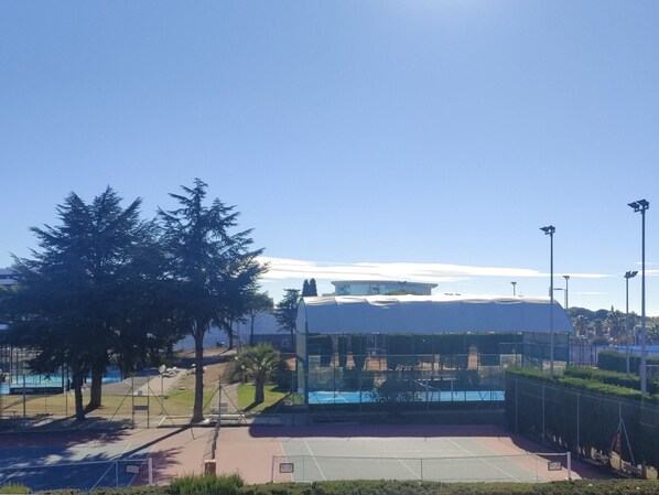 Sport court