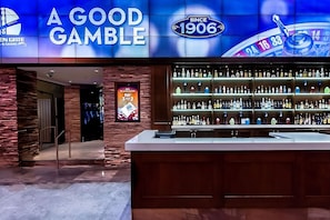 Bar (in der Unterkunft)