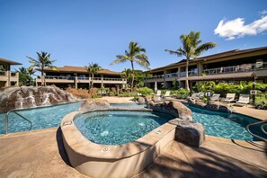 4 Outdoor pools