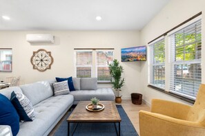 Cozy corners and vibrant vibes – welcome to your stylish sanctuary!