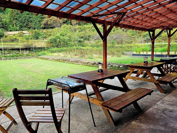 ・[Dog run] A spacious dog run where your dog can run around happily! Pets are also allowed on the BBQ terrace.