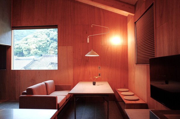 living dining space