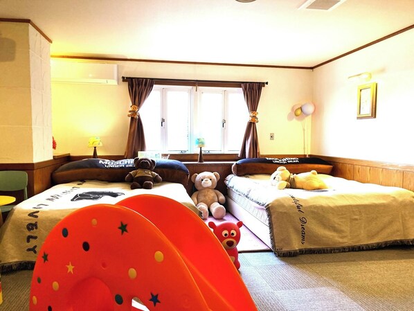 Room 201: Bear's Room