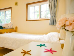 ・Bedroom (twin)