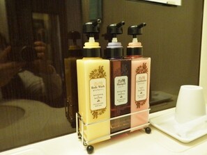 Équipements de salle de bain