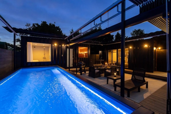 pool