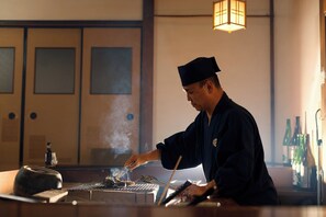Enjoy the piping hot robatayaki