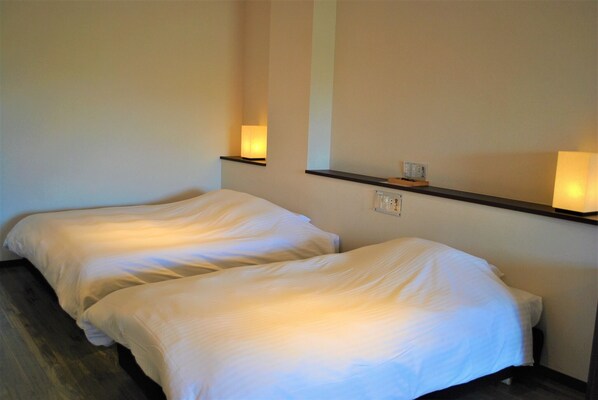 Guest room Western room ①