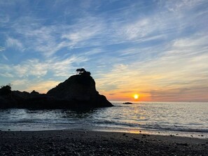 Sunrise from Oohama, a 1-minute walk away