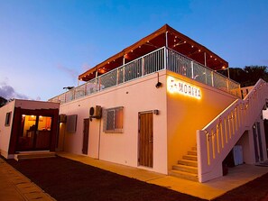 ・[Exterior] Warm and calm atmosphere. Enjoy your stay in comfort